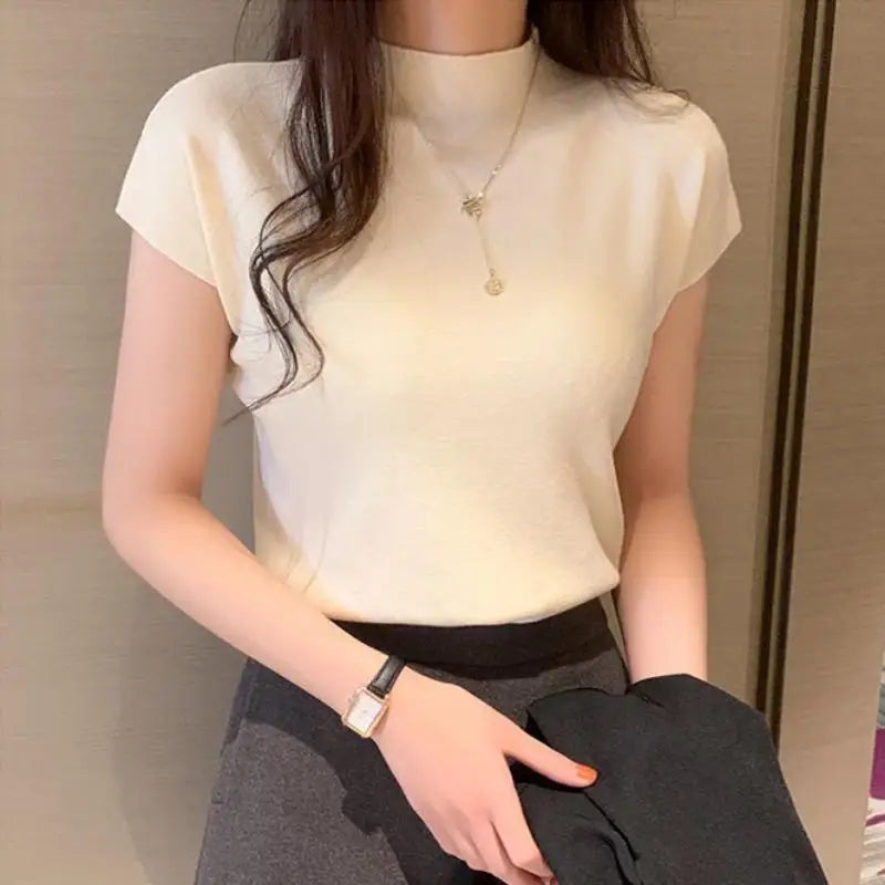 Novas camisas casuais de malha lisas de verão para mulheres, tops de manga curta, blusas soltas de corte pequeno, blusas femininas elegantes e simples da moda