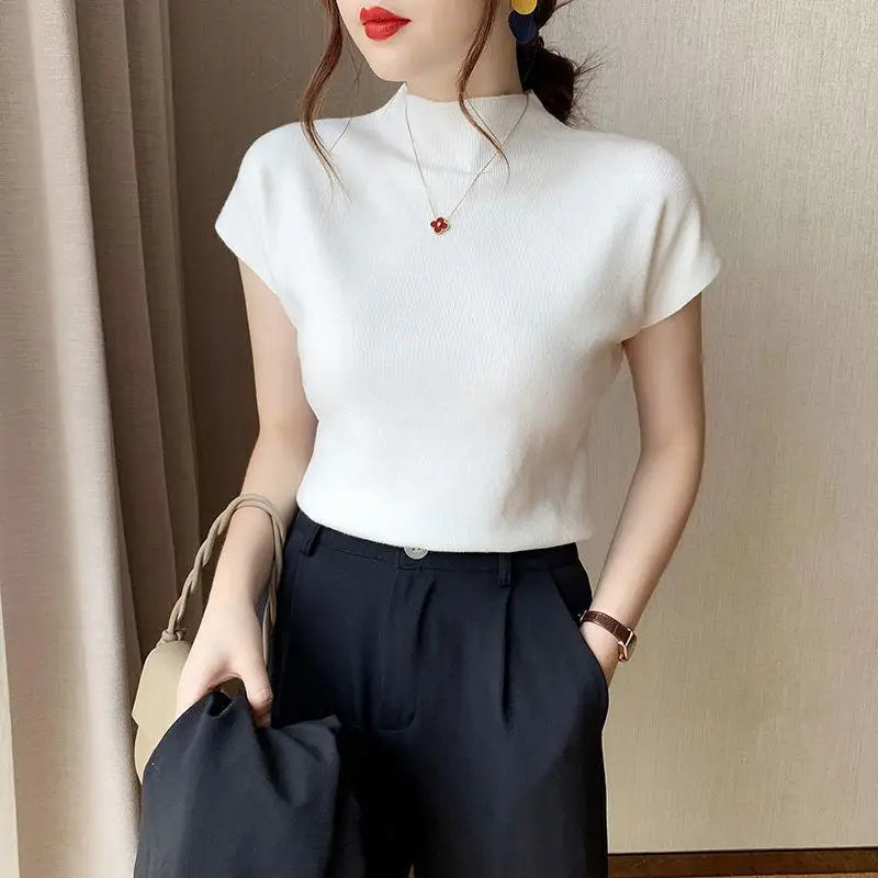 Novas camisas casuais de malha lisas de verão para mulheres, tops de manga curta, blusas soltas de corte pequeno, blusas femininas elegantes e simples da moda